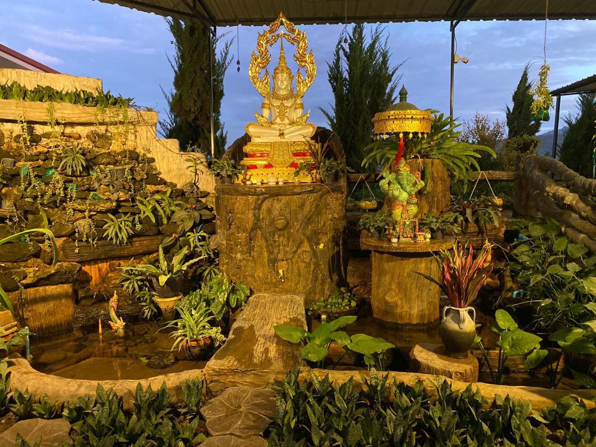 Chadaporn Mae Chaem Hotel Bagian luar foto